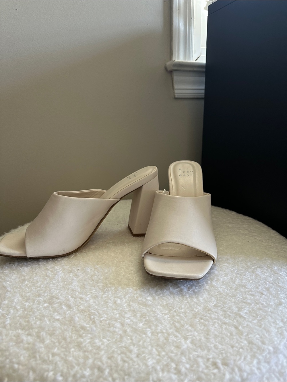 a new day Cream Open-Toe Block Heel Mules